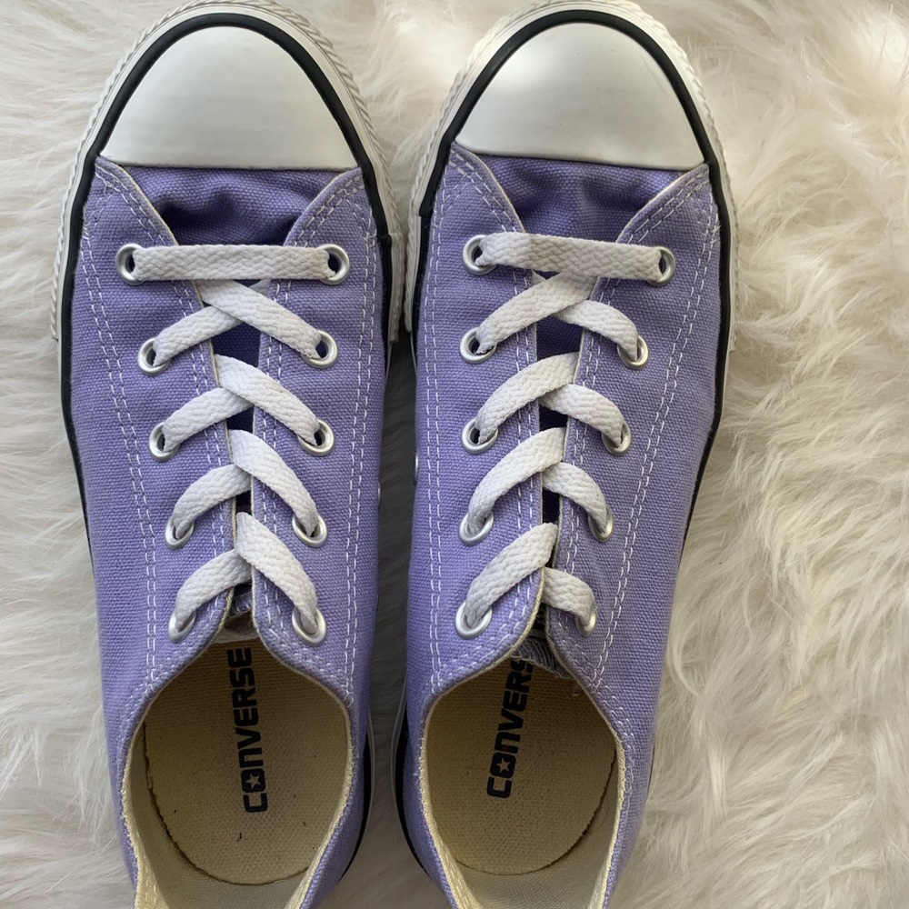 Lavender pastel purple converse kids